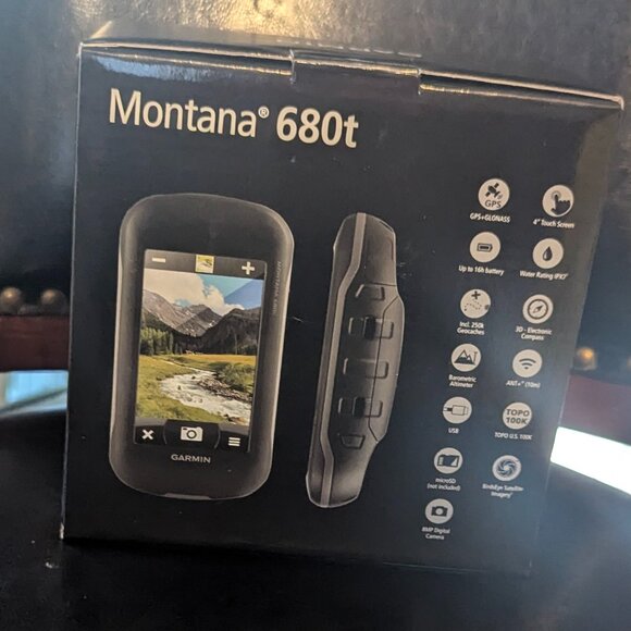 NIB Garmin Montana 680t, Touchscreen Hiking Handheld, GPS/GLONASS & More - Picture 1 of 10
